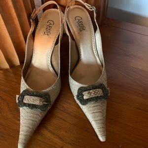 Carlos Santana vintage style sling backs size 9